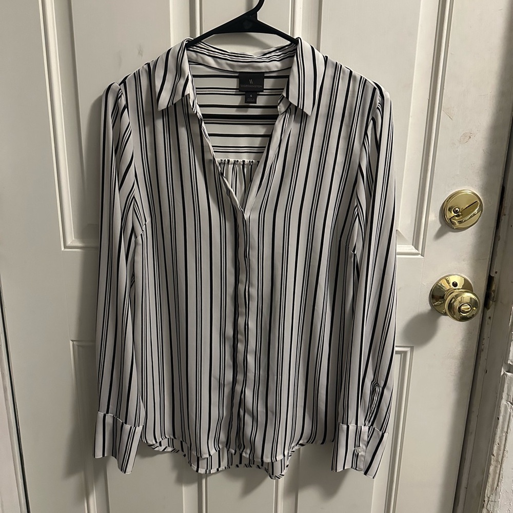 Worthington Black and White Striped Button Down Shirt